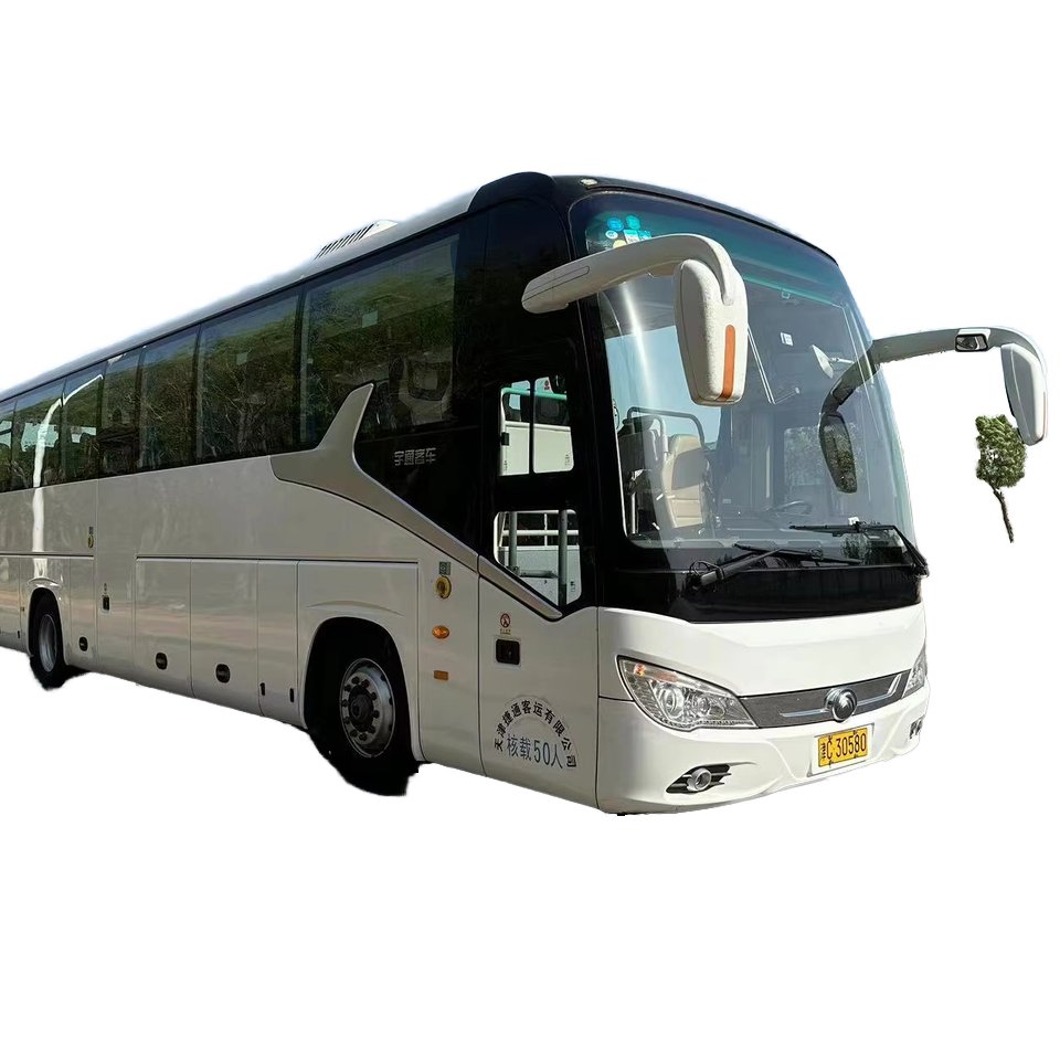 2018 Yu1tong 6120 Model 50-Seat Diesel Coach Bus Weichai 336 Engine Euro 4 Emission Manual Used Long-Distance Travel Sold China